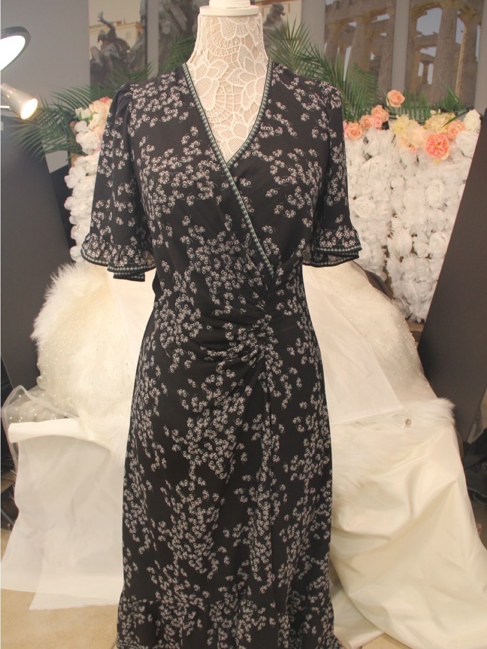 Max Studio Black and White Floral Dress - Picture 5 of 13